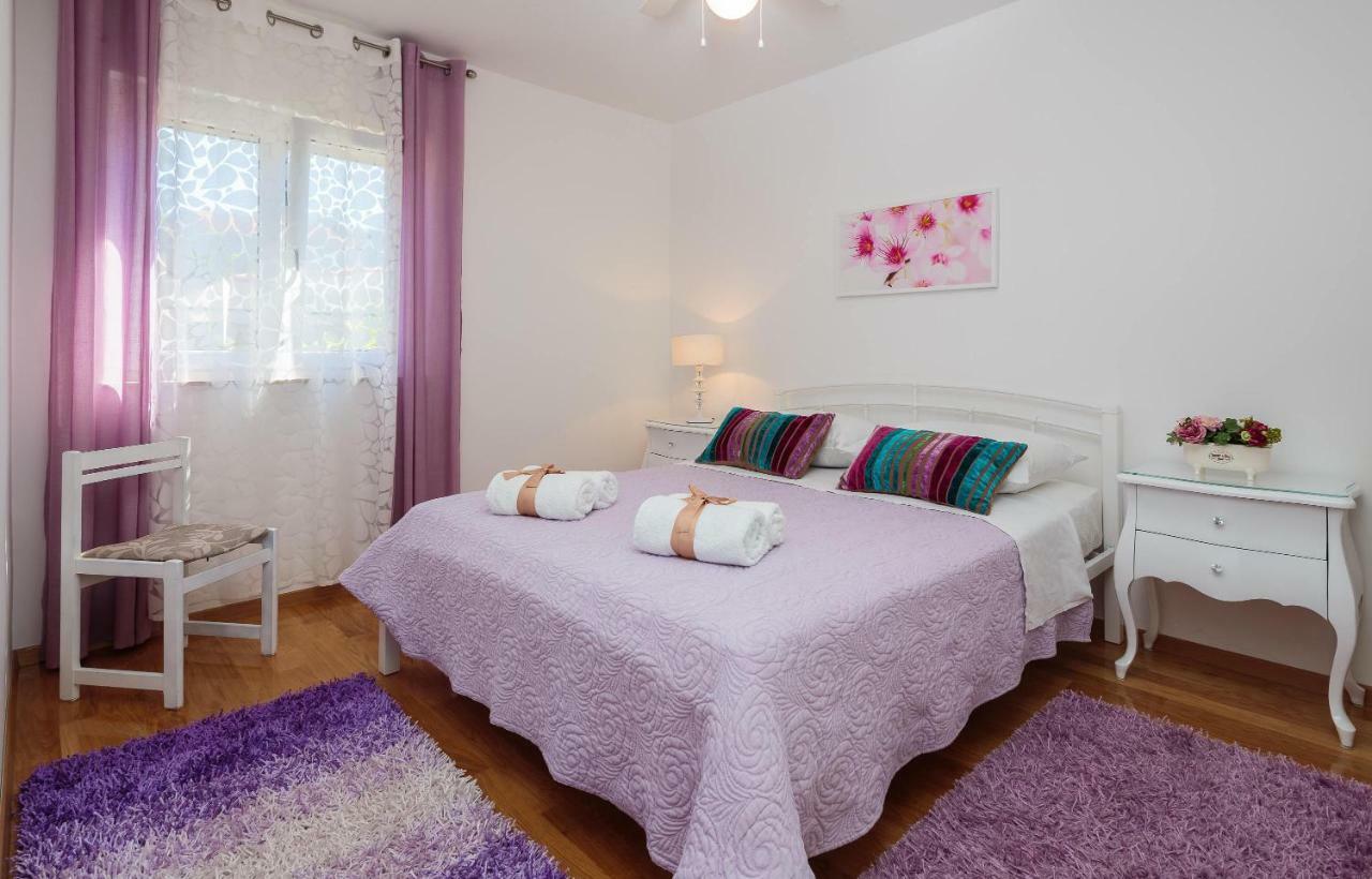 Holiday Home Brac Supetar Exterior photo